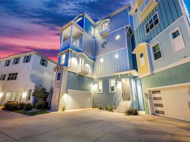 5826 Shell Cove DR , CAPE CORAL, FL 33914