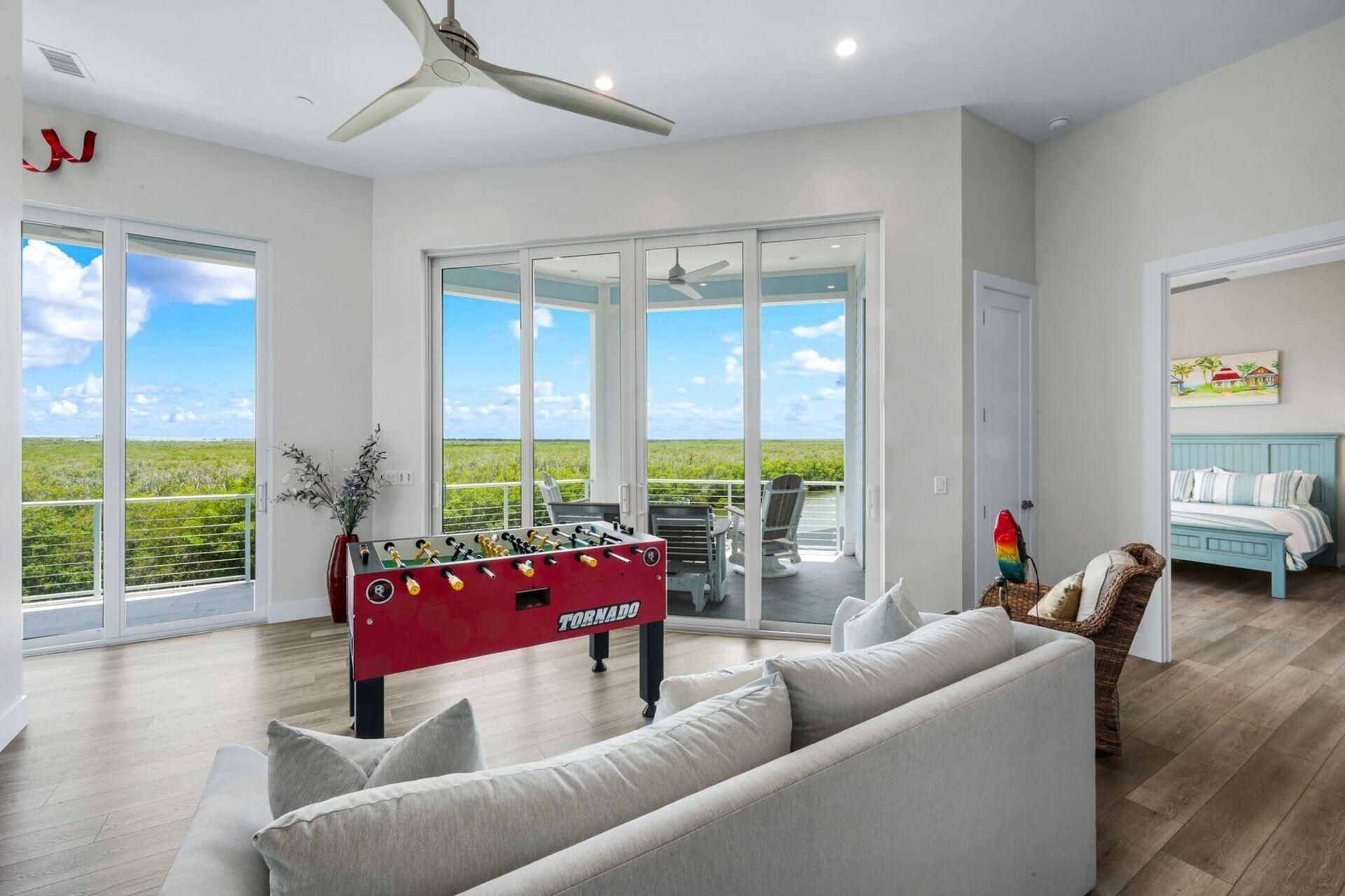 5826 Shell Cove Dr, Cape Coral, FL 33914 Photo