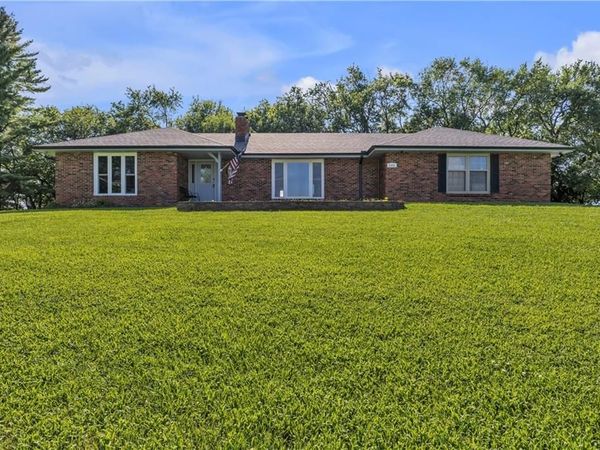 6306 Highway 169 Highway, St Joseph, MO 64507