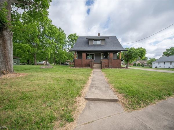 341 W Lisbon Street , Waynesburg, OH 44688