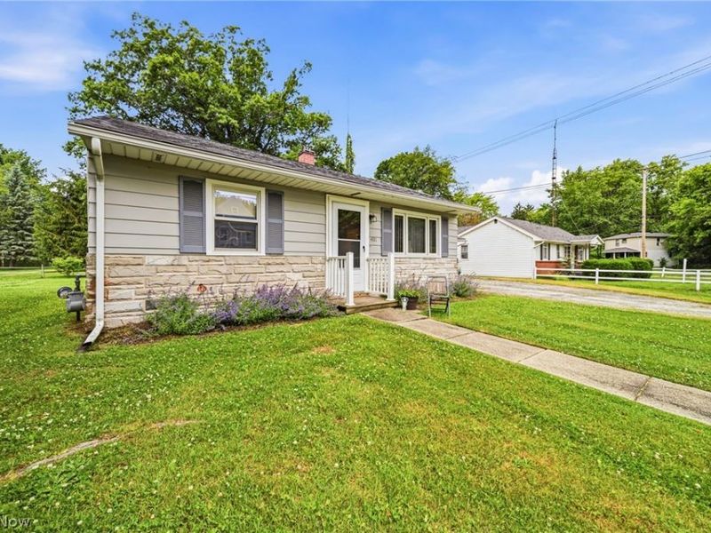 4911 Topper Avenue, Ashtabula, OH 44004 Photo 4