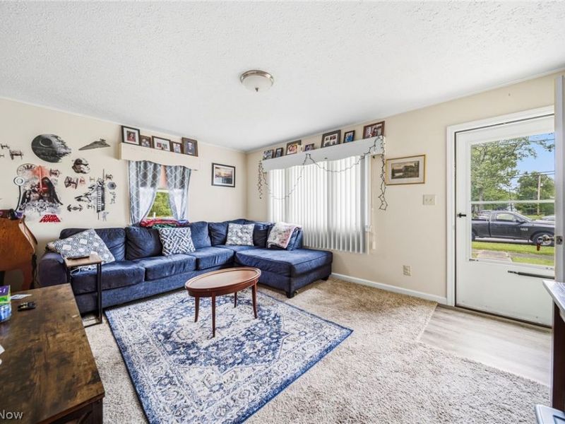 4911 Topper Avenue, Ashtabula, OH 44004 Photo 6