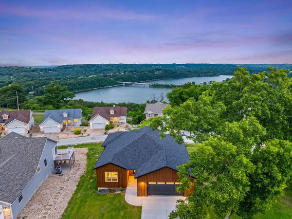 157 S Shining Mountain Drive , Cape Fair, MO 65624