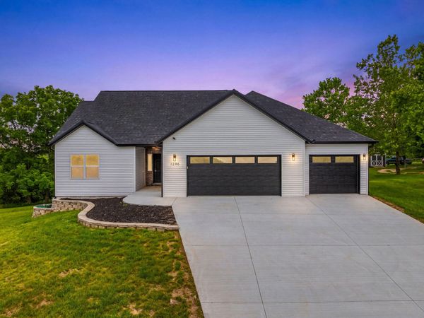 1296 Mule Barn Drive , Cape Fair, MO 65624