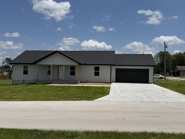 830 Birch Street , Buffalo, MO 65622