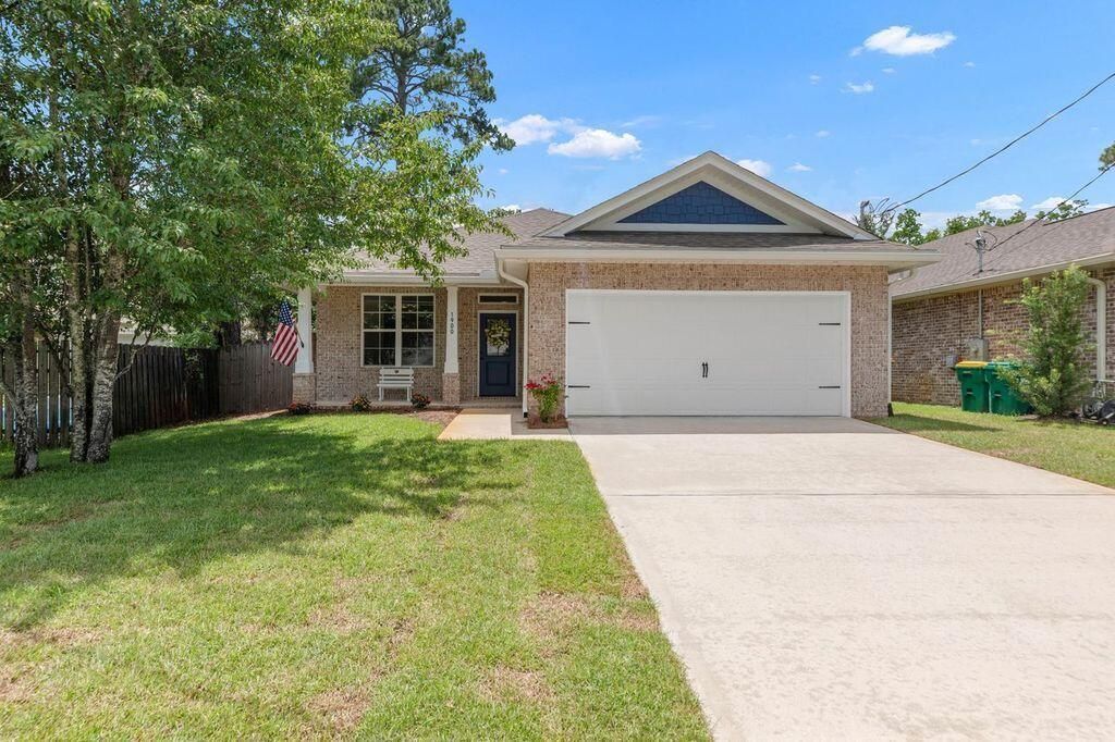 1900 Quince Avenue, Niceville, FL 32578 Main Photo