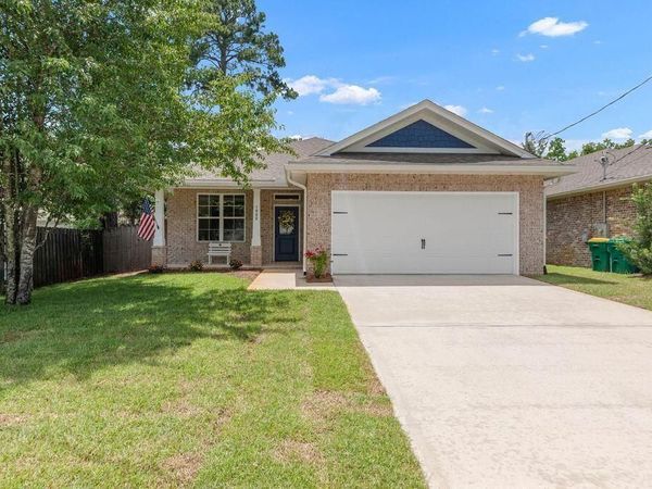 1900 Quince Avenue, Niceville, FL 32578