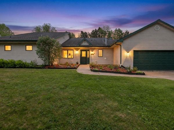 202 Prentice Heights Rd, Ashland, WI 54806