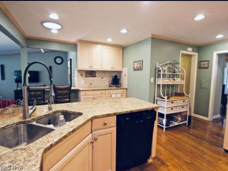 968 Bryan Drive, South Euclid, OH 44121 Photo 4