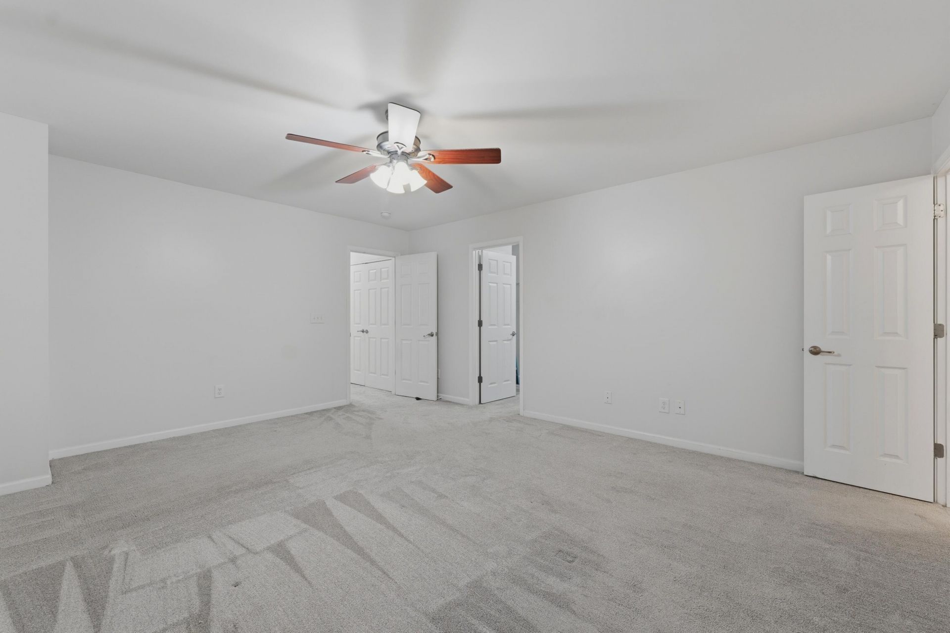 9173 Parlor Drive Photo 32