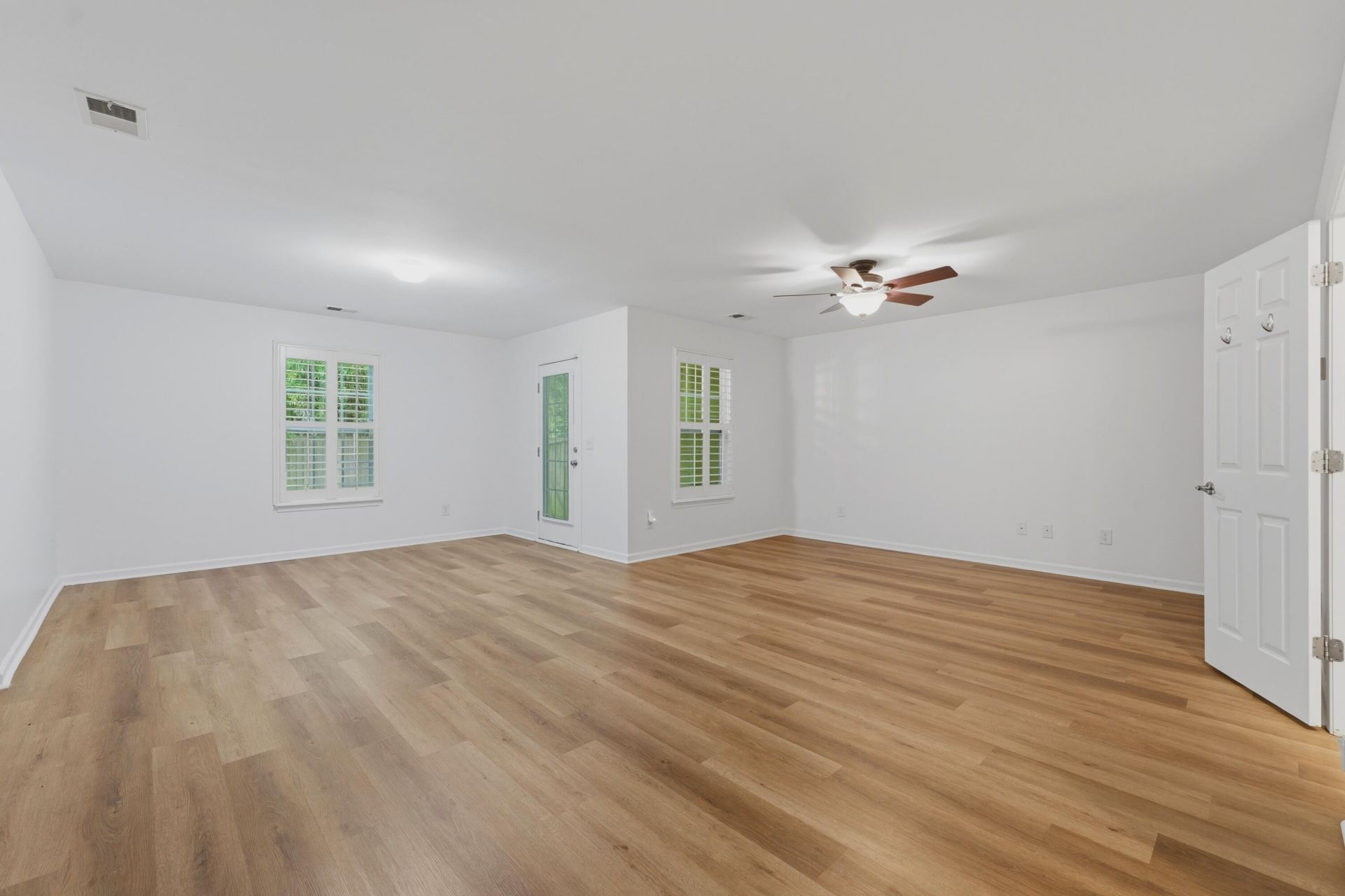 9173 Parlor Drive Photo 38
