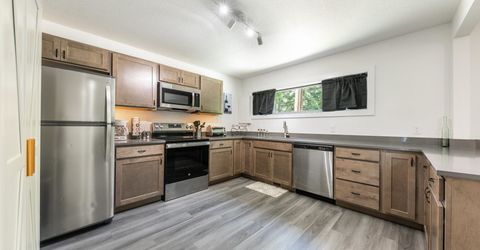 8393 North Lake Boulevard, Kings Beach, CA 96143 Photo