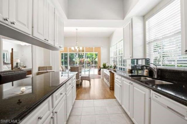 6000 Via Bella Ct, Naples, FL 34109 Photo