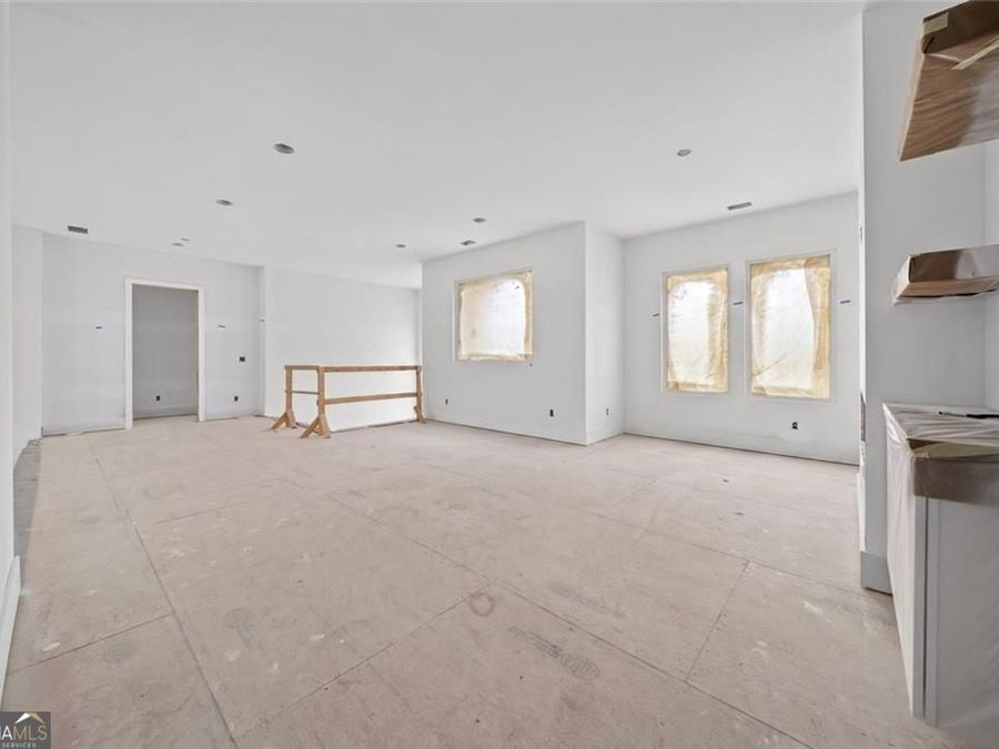 Property Image 66