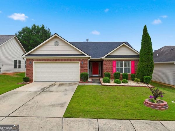 4901 Summersun Drive, Morrow, GA 30260