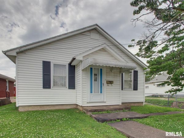 2416 CEDAR Street, Quincy, IL 62301