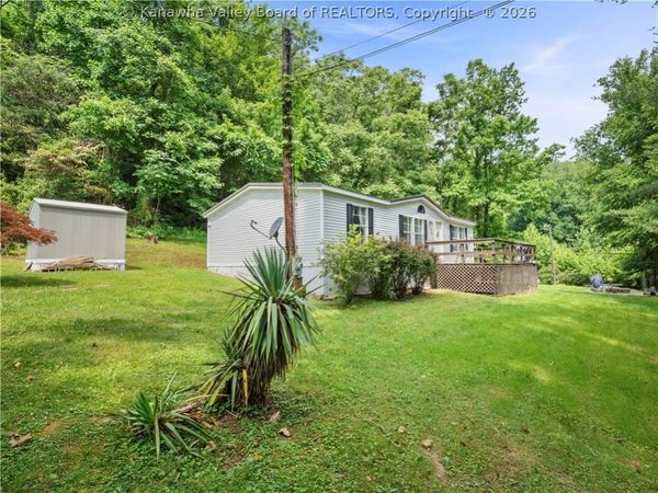 59 Meadow Mist Lane, Sissonville, WV 25312