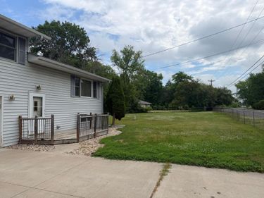 12140 Lake Lane, Lindstrom, MN 55045