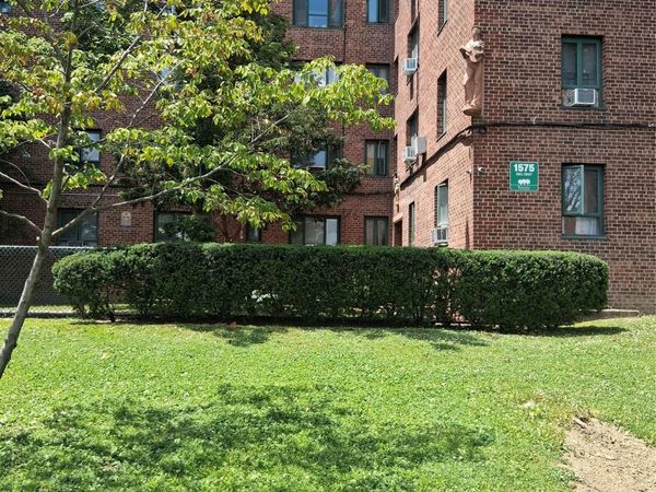 1575 Odell Street , Unit TB, Bronx, NY 10462