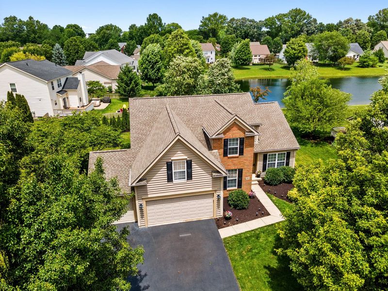 2025 Alum Village Drive, Lewis Center, OH 43035 Photo 4