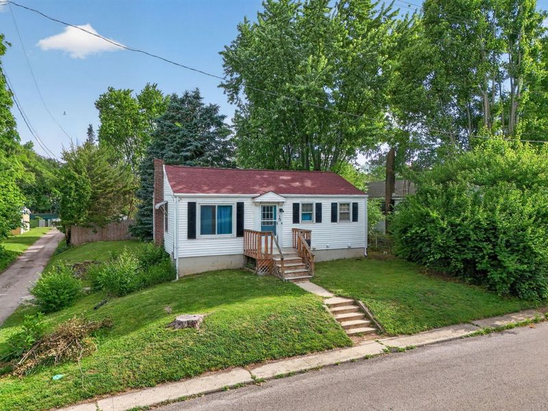 319 Colton Avenue , Bellefontaine, OH 43311 Photo 1