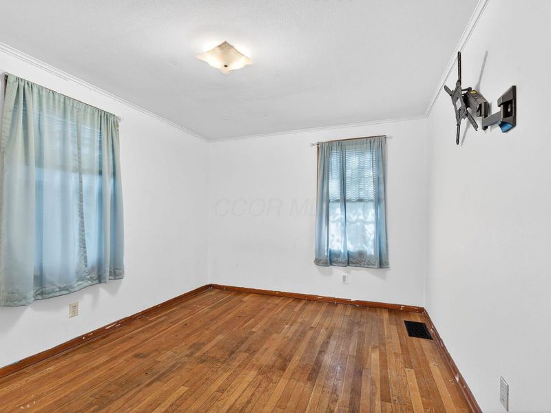 319 Colton Avenue , Bellefontaine, OH 43311 Photo 30
