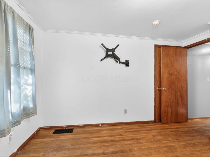319 Colton Avenue , Bellefontaine, OH 43311 Photo 33
