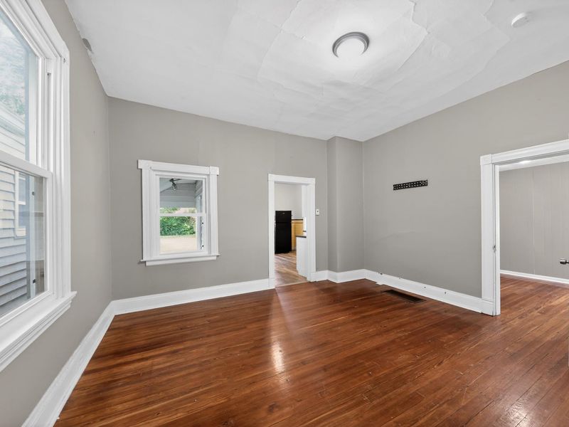 157 E 42nd Street, Covington, KY 41015 Photo 7