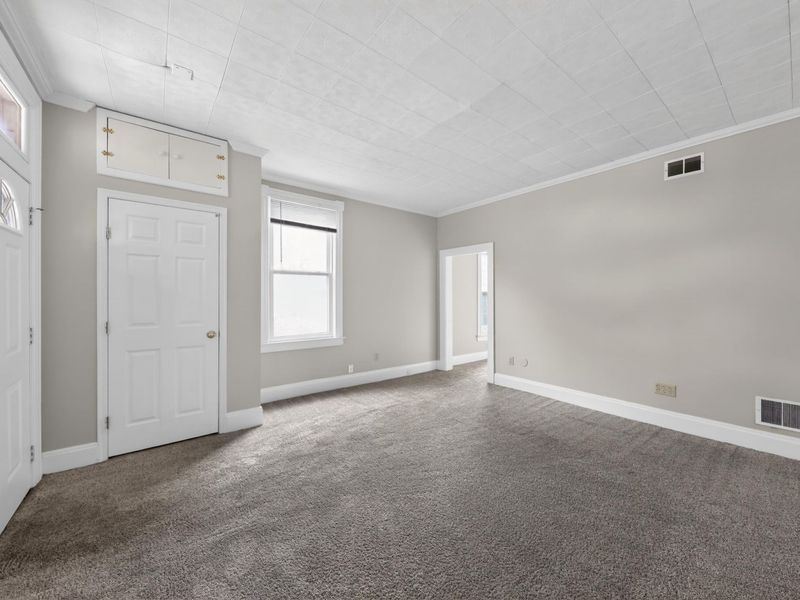 215 W 34th Street, Latonia, KY 41015 Photo 7