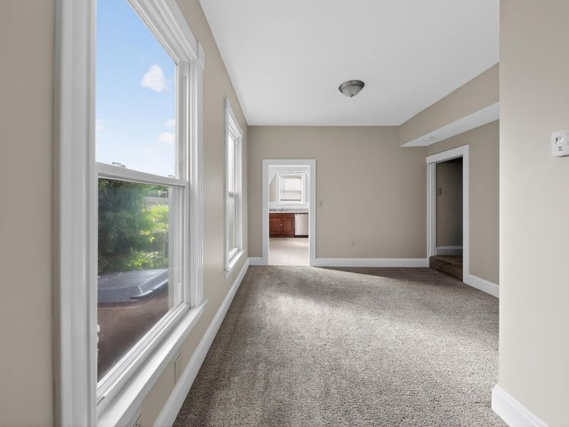 215 W 34th Street, Latonia, KY 41015 Photo 9