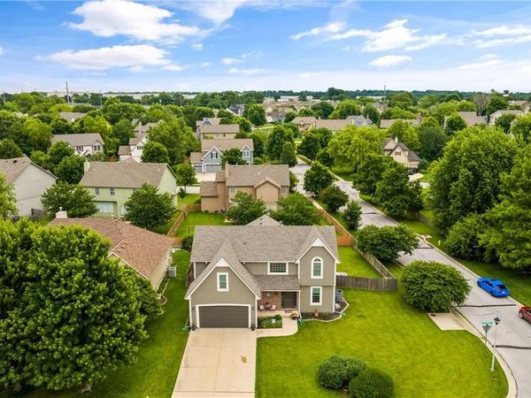 15337 S Greenwood Street, Olathe, KS 66062