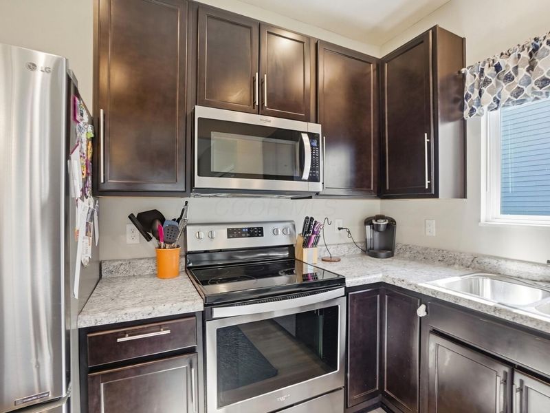 7493 Winding Path Court, Canal Winchester, OH 43110 Photo 10