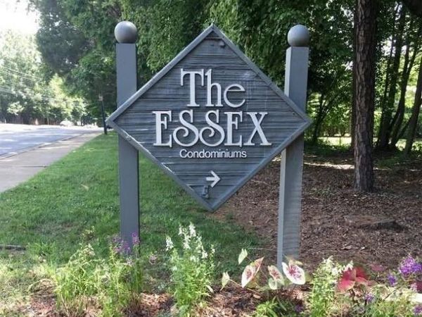 4906 Sardis Road , Charlotte, NC 28270