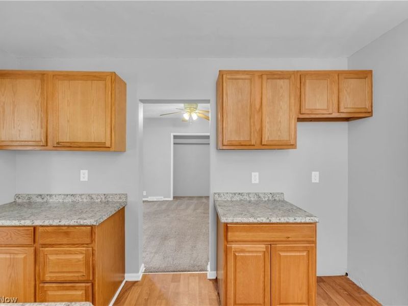 5606 Theota Avenue, Parma, OH 44129 Photo 11