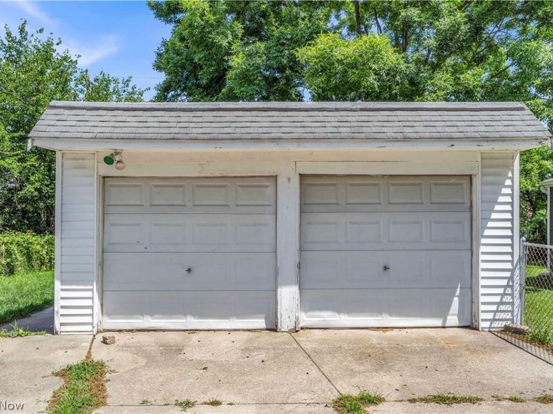 5606 Theota Avenue, Parma, OH 44129 Photo 27