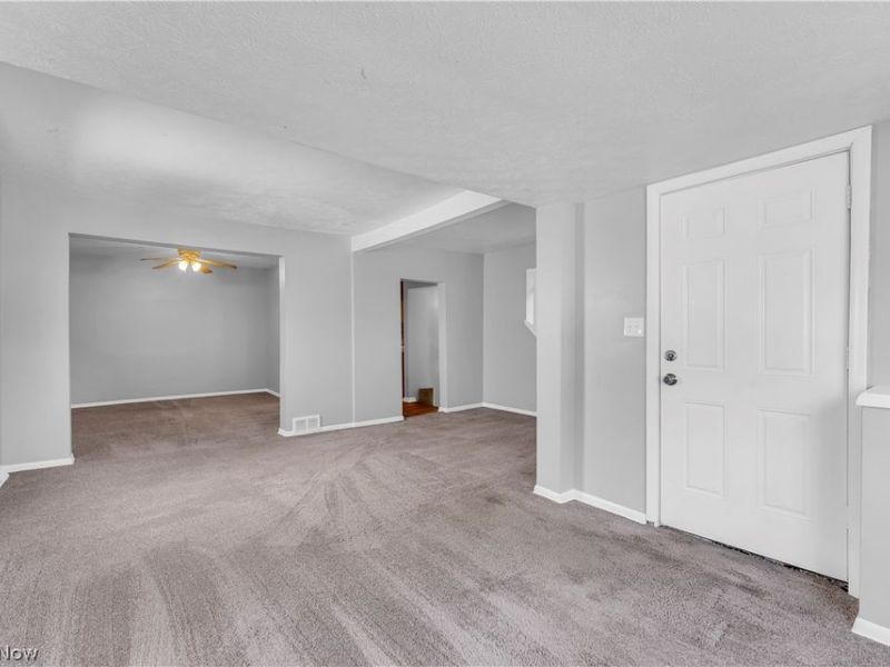 5606 Theota Avenue, Parma, OH 44129 Photo 5