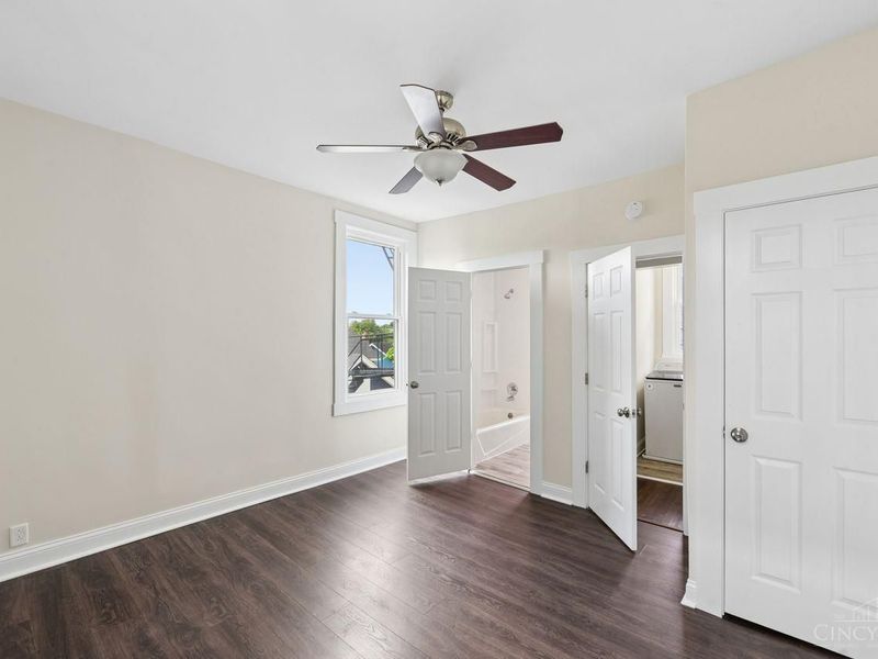 2249 Monroe Avenue, Cincinnati, OH 45212 Photo 26
