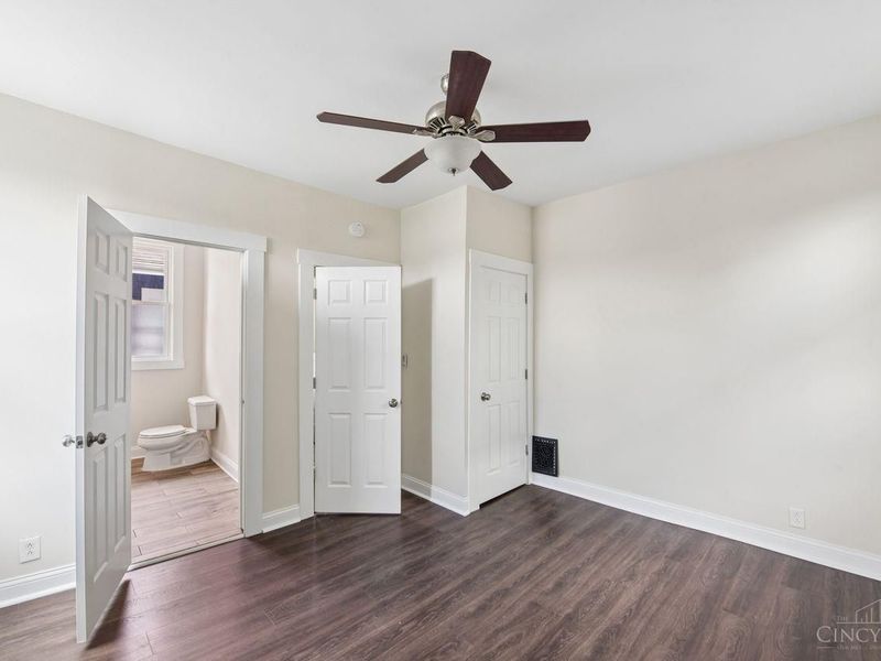 2249 Monroe Avenue, Cincinnati, OH 45212 Photo 27