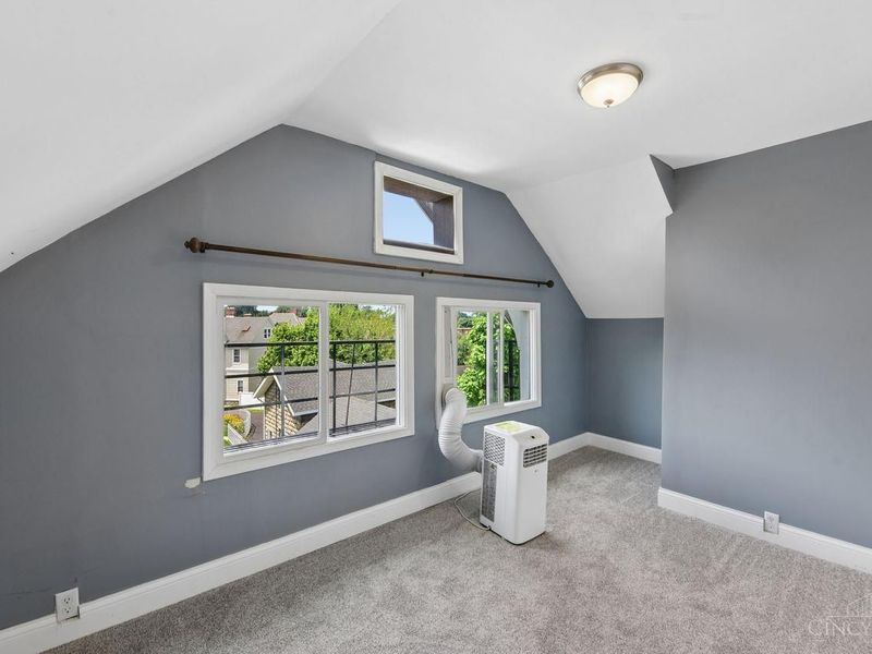 2249 Monroe Avenue, Cincinnati, OH 45212 Photo 33