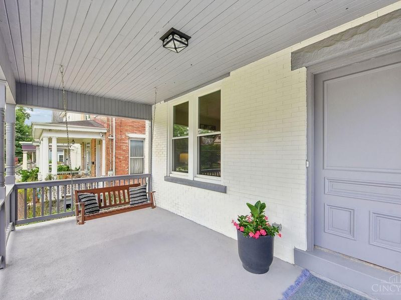 2249 Monroe Avenue, Cincinnati, OH 45212 Photo 5