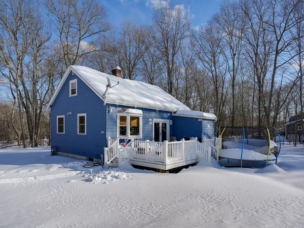 12 Pine Street, Rehoboth, MA 02769