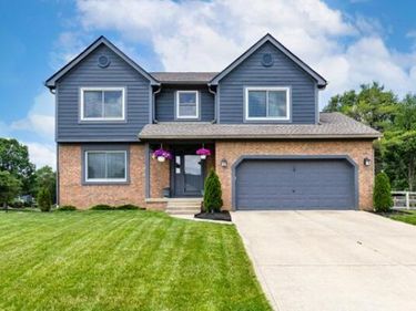 323 Village Ridge Drive, Powell, OH 43065