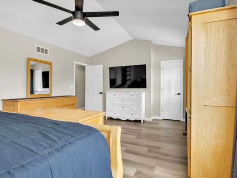 323 Village Ridge Drive, Powell, OH 43065 Photo 17
