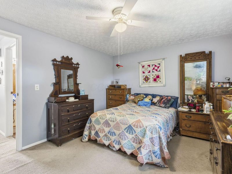 6687 Manring Court , Reynoldsburg, OH 43068 Photo 17