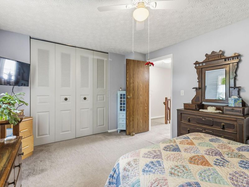 6687 Manring Court , Reynoldsburg, OH 43068 Photo 18