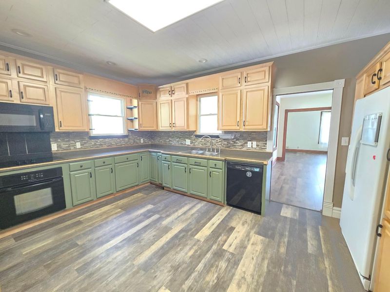 634 Cherry Street , Galion, OH 44833 Photo 15