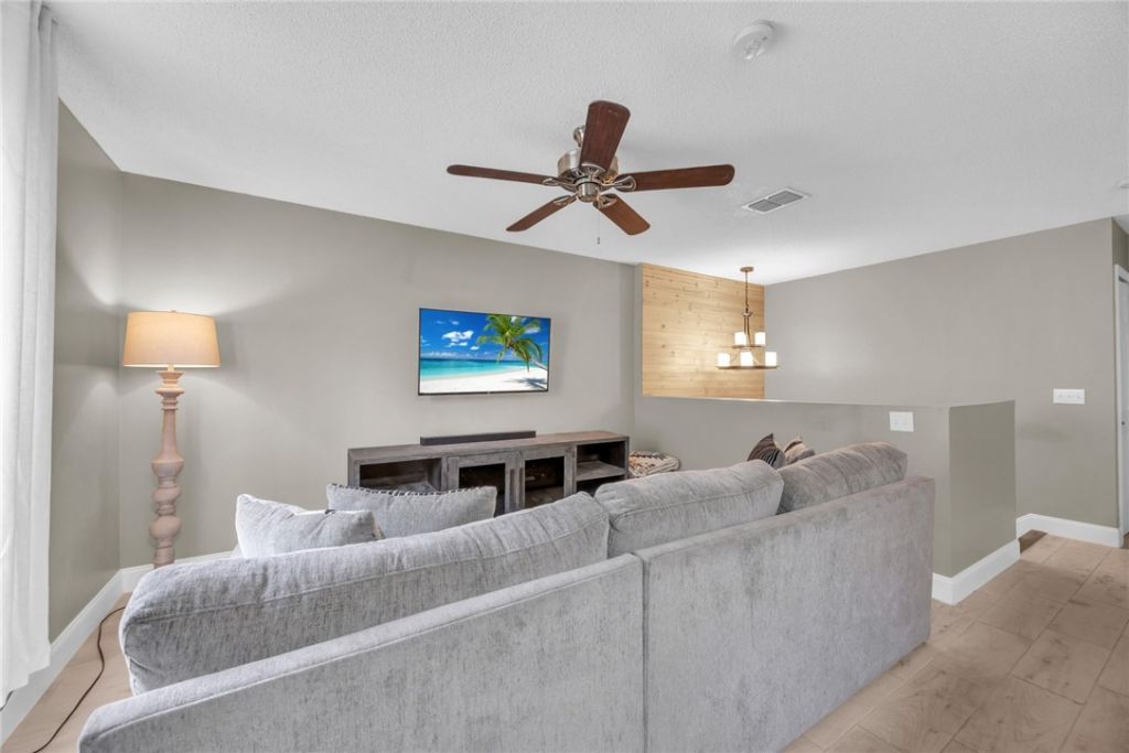 2566 12th Square Sw, Vero Beach, FL 32968 Photo