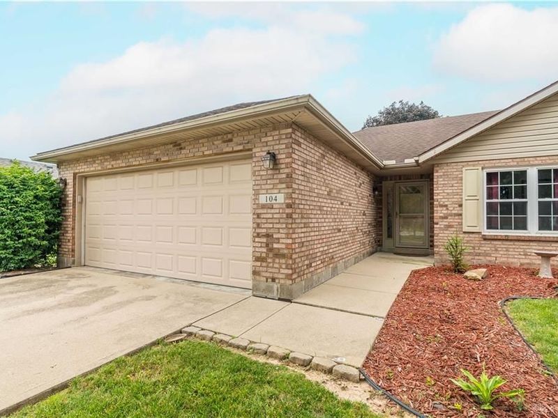 104 Heckman Drive, Union, OH 45322 Photo 2