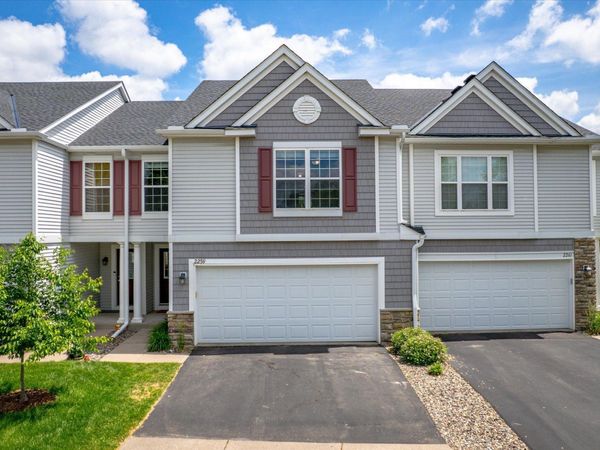 2259 Saint Johns Place , Woodbury, MN 55129