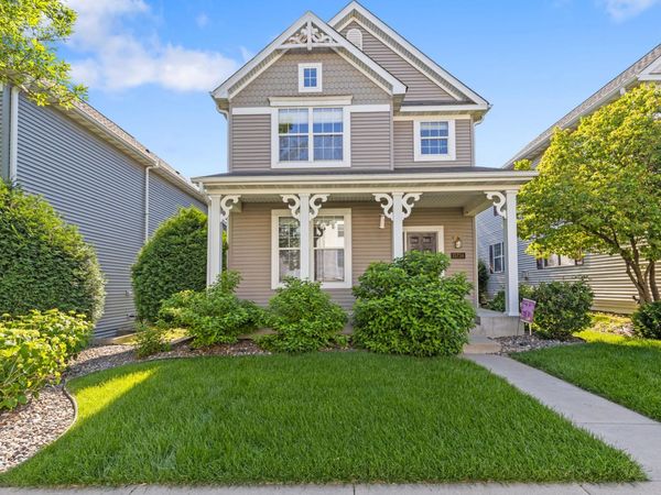 15734 Porchlight Lane, Eden Prairie, MN 55347